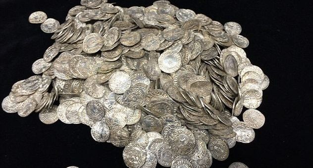 Anglo-Saxon coins unearthed