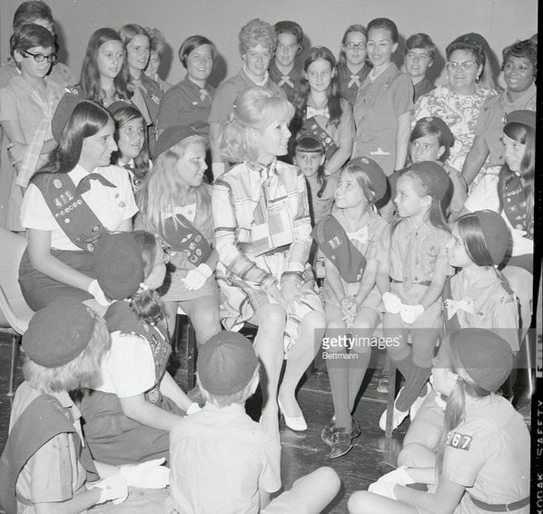 Debbie Reynolds New York Girl Scouts