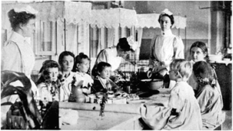 Tea time at the Royal Children's Hospital, Brisbane, 1890-1900